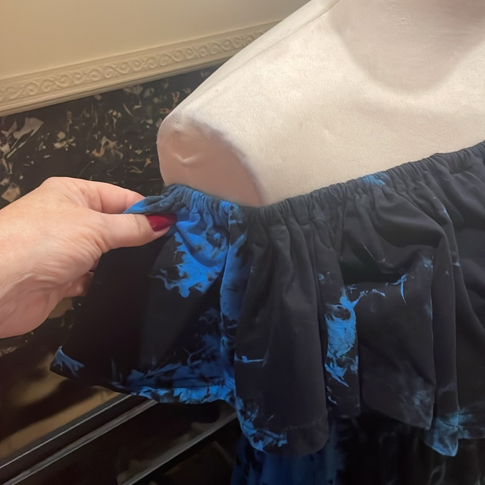 Aliling dress - Picture 5 of 9